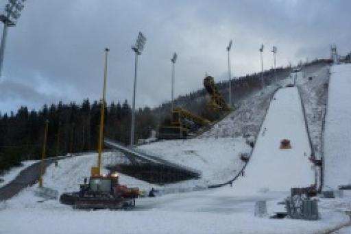 Vorbereitungen des FIS-Weltpokals im Skispringen in Harrachov Vorbereitungen des FIS-Weltpokals im Skispringen in Harrachov