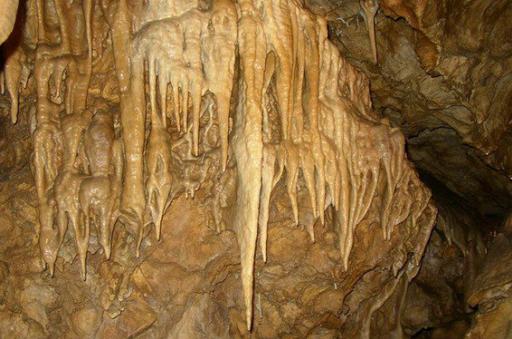 Dolomithöhlen von Bozkov